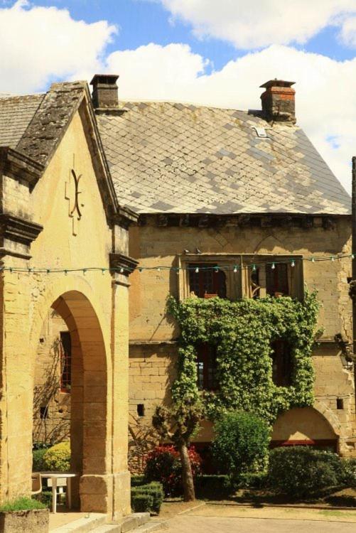 Petite Maison En Pierre Au Coeur Du Perigord Noir Salignac Eyvigues Eksteriør billede