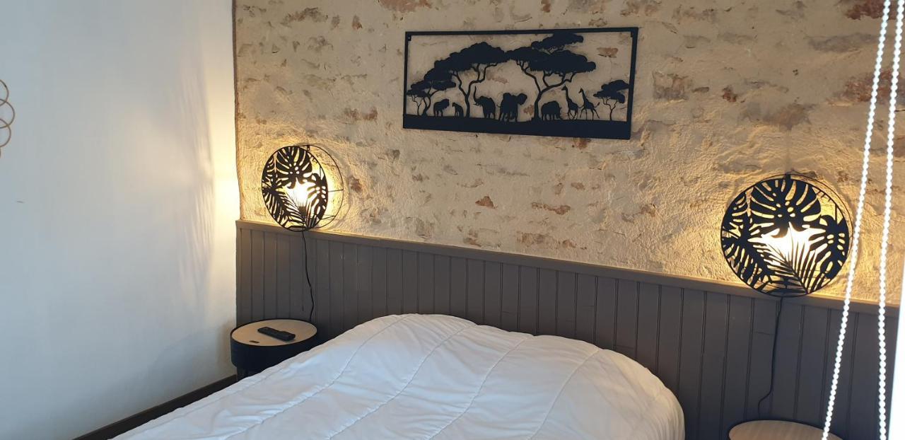 Petite Maison En Pierre Au Coeur Du Perigord Noir Salignac Eyvigues Eksteriør billede