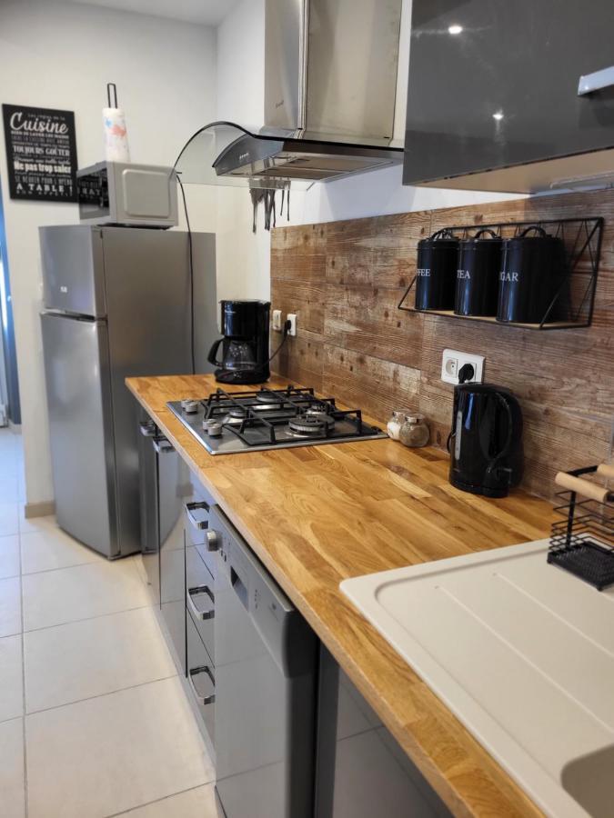 Petite Maison En Pierre Au Coeur Du Perigord Noir Salignac Eyvigues Eksteriør billede